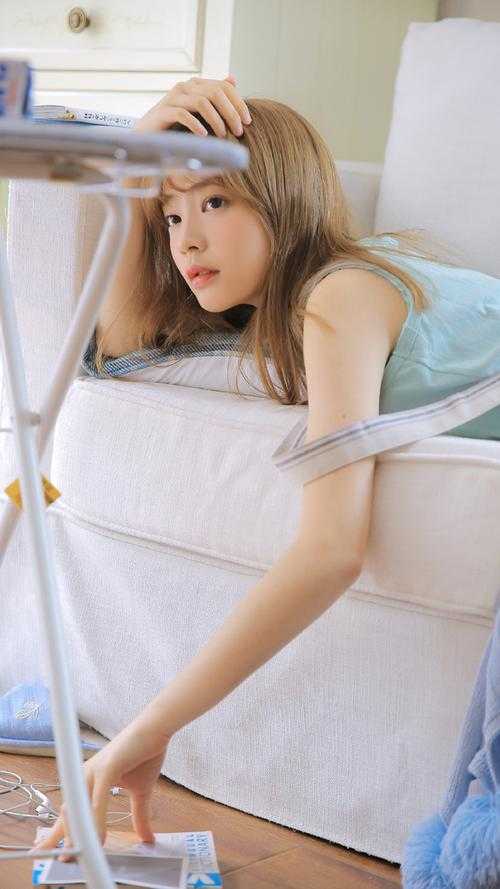 夫君独宠爱妾？我攻略婆婆来撑腰