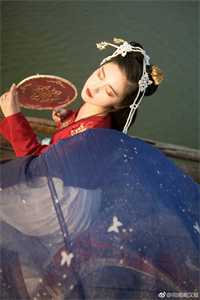 重返十六岁，我成了国家队女神