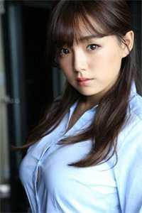 重生后闪婚首长，易孕军嫂养崽忙