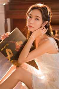 重生后，疯批君王对我日缠夜哄