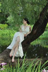 全校公敌！和美女老师谈恋爱