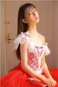 青云红颜香