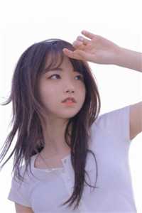白月光回来后，我揣崽跑路了