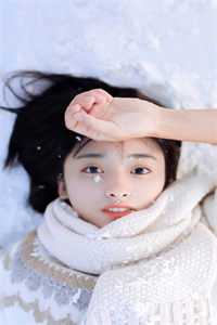 刚刚权倾朝野，就被女帝模拟人生