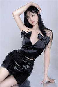 一身更性感火辣的衣服