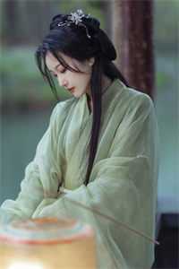 我一魔尊当师姐碾压所有人怎么了