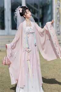 国公夫人她人美心黑