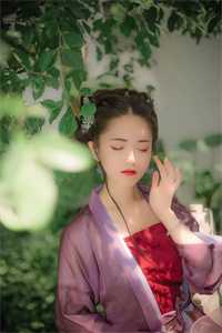 人在兼职，开局领着校花去流浪