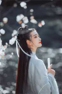 幸福美满的三口之家