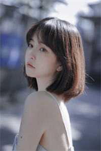 畅销小说身份都没曝光，未婚妻就死心塌地了