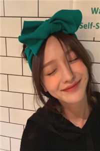 畅销巨著离婚得到白月光后，前夫后悔了