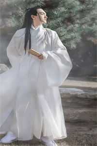 精选篇章求婚九十九次后，她要嫁给竹马冲喜