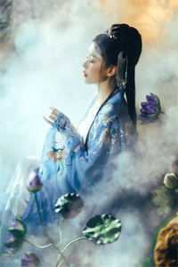她在我眼瞎时出轨，我成全后她疯了！上官曦顾知礼最新章节