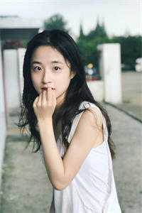 全章节年三十，老婆和闺蜜玩牌设局千我五十万
