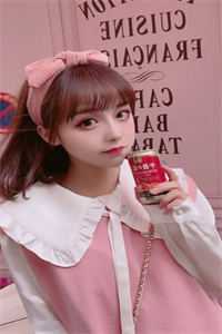 女儿葬礼那天，老婆正帮着白月光儿子庆生