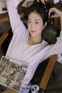 我死遁离开后，女主们全疯了