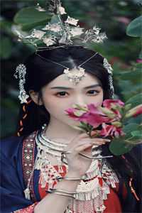 签下离婚协议时，妻子出现在我面前小说楚嫣然江时安