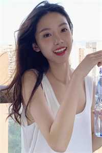 女友回国后上了两个竹马的滴滴，我反手给他们三折叠