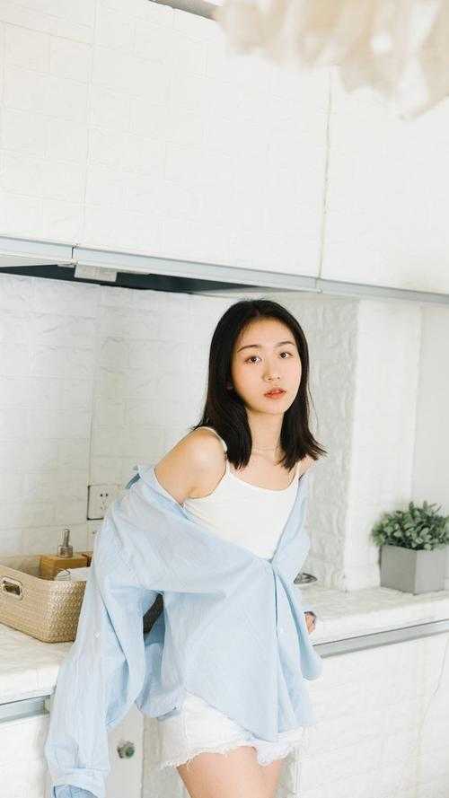 宋如霜周淮老婆为初恋送我喂饿狼后，她疯了小说