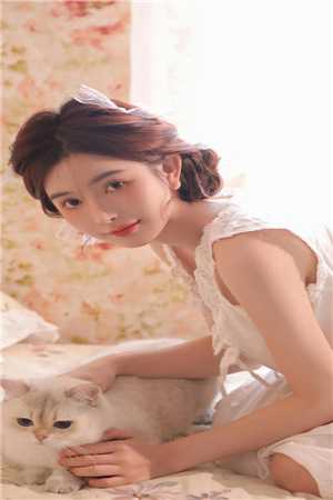 爱意藏风里，相思无归期