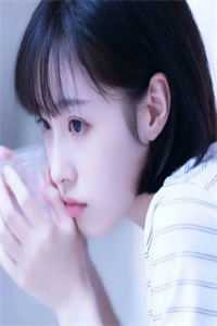 小白花同事拉我挡枪