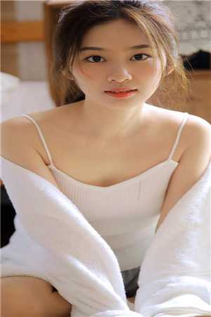 接过手捧花后，我不要他了