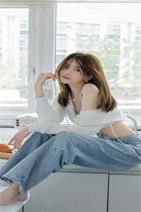 杨凡吴雪兰写的小说猛龙归来，美女请自重
