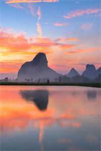 爱是陌路，风吹就散