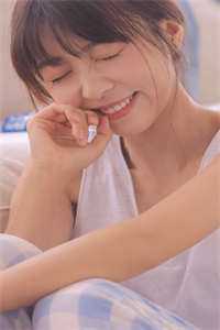 夫君为表妹当街扒我喜服后，我转嫁给了他人