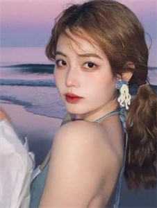 婚后三年