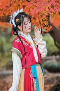 在家族祠堂抽生死签入狱，单开族谱后女儿瞧不起