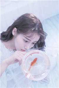 为了白月光，未婚夫拿我试兽药