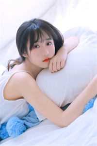 被老婆助理当众侮辱成废物，我选择离婚