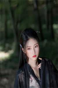 看透奸臣一家后，女主她杀疯了