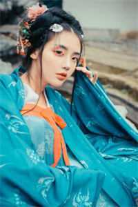 亲女儿被养女抢走传家宝后，我杀疯了