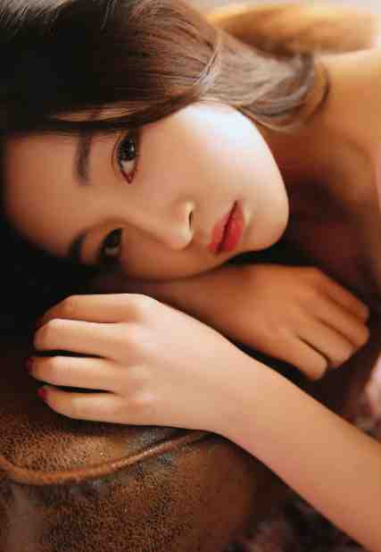 深情不及悲欢长