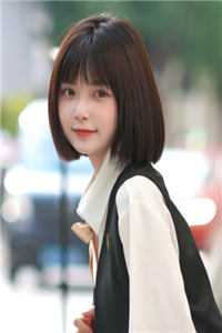 女儿喜欢后爸，我成全他们一家三口毛绒绒的小发卡毛绒绒的小发卡全章节小说
