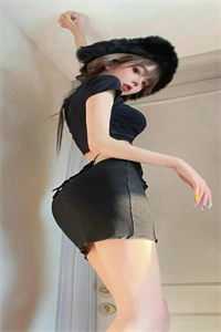 被病娇竹马缠上后，豪门老公他慌了