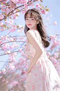 清月不孤寒