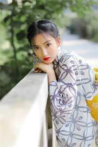 离府两年，回来时女儿竟已怀孕八月
