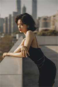 未婚妻给别人生孩子后，我娶了她姐姐