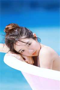 与摄政王订婚后，我让渣侯满门陪葬
