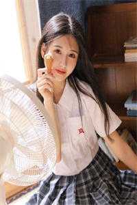 重生后我拒救白富美，转头和植物人结婚