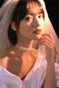 离婚后成了大佬们的团宠