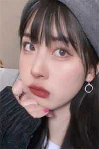 离婚后，我成为顶级名媛