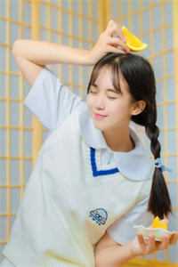 柯南之松零猫与饲养猫的少女