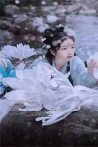 完整版娱乐：让你退圈，你成军队代言人