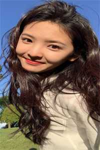 诡异：女友烧钱，法力无边全集