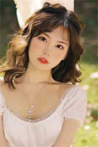 全文一婚难宠：疯批总裁的傻新娘