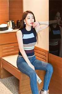 开局自曝假太监，女帝乐疯了全文阅读